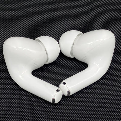【中古】MagSafe充電ケース(USB-C)付きAirPods Pro(第2世代) MTJV3JA【秋葉原】