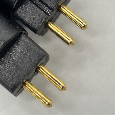 【中古】Leonidas   Limited Black Edition 2Pin to 2.5mm【秋葉原】