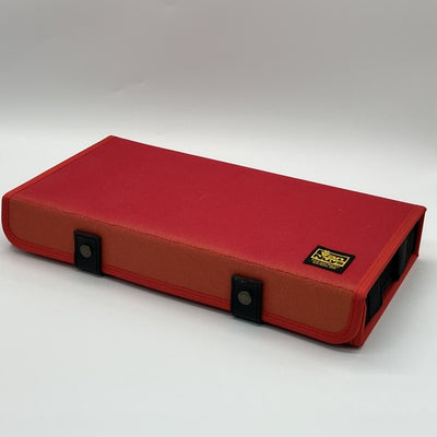 【中古】仕切りの位置が変えられるイヤフォンケース/8個用　レッド【秋葉原】