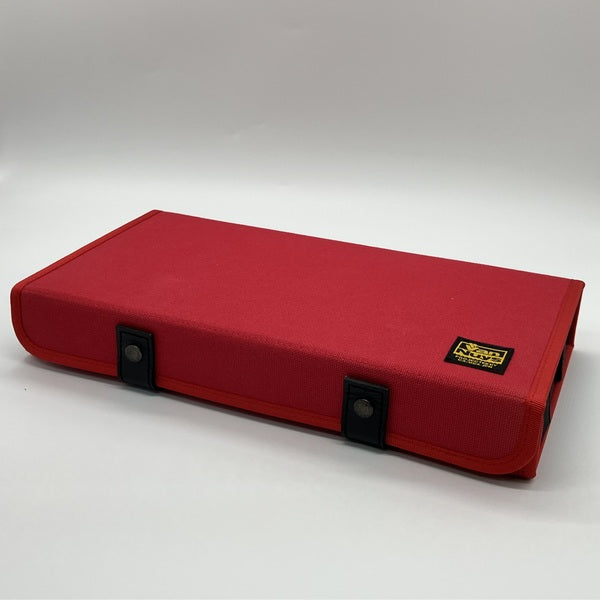 【中古】仕切りの位置が変えられるイヤフォンケース/8個用　レッド【秋葉原】
