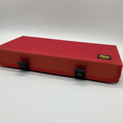 【中古】仕切りの位置が変えられるイヤフォンケース/8個用　レッド【秋葉原】