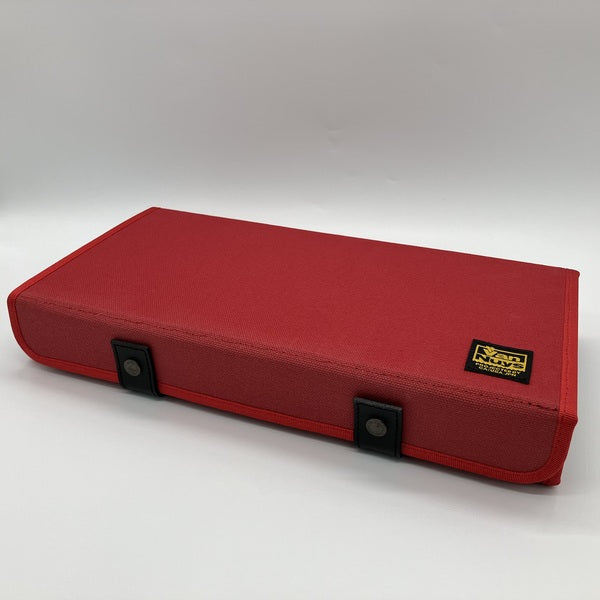 【中古】仕切りの位置が変えられるイヤフォンケース/8個用　レッド【秋葉原】
