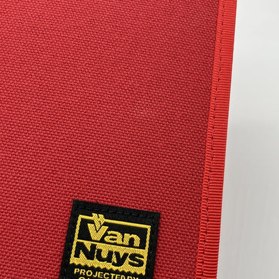【中古】仕切りの位置が変えられるイヤフォンケース/8個用　レッド【秋葉原】