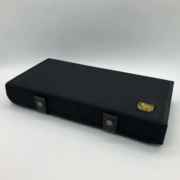 【中古】仕切りの位置が変えられるイヤフォンケース/8個用【VC874-00】【秋葉原】