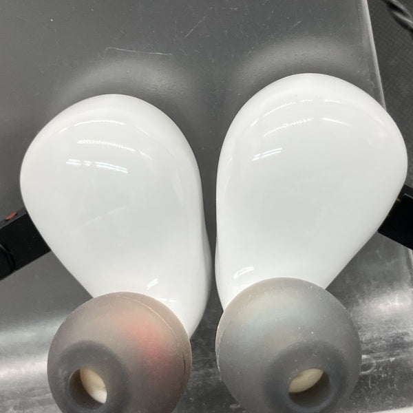 【中古】Zen 4 Universal (White)【秋葉原】