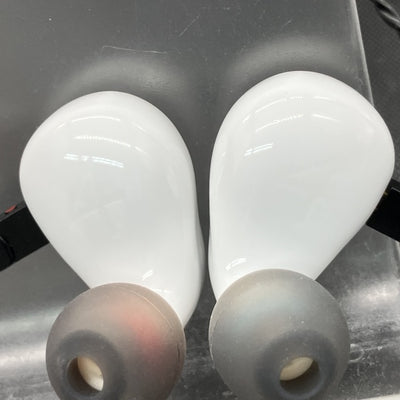 【中古】Zen 4 Universal (White)【秋葉原】