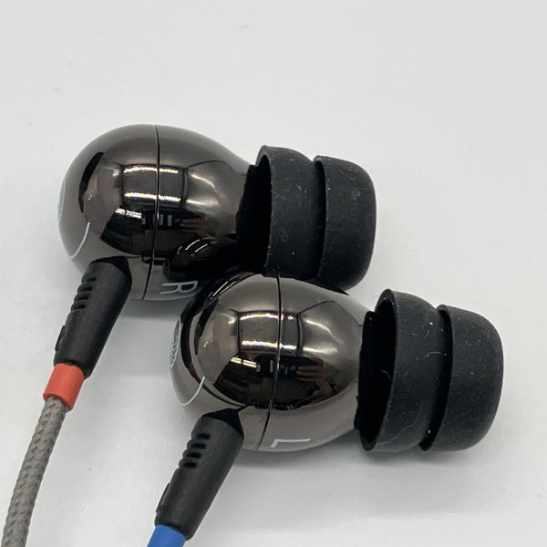 【中古】A8 Ear Speakers 30th Anniversary Edition【日本橋】