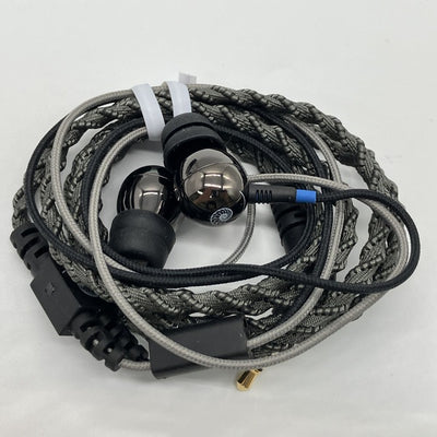 【中古】A8 Ear Speakers 30th Anniversary Edition【日本橋】