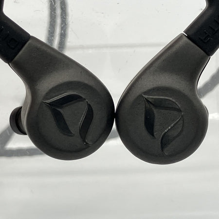イヤホン DITA Dream Titanium Black Amazon.co.jp: aiuto DITA Dream /Titanium Black/ DREAM-BLK : 家電