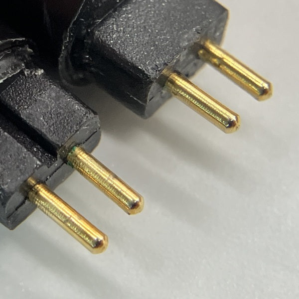 【中古】X6 Series Custom Cable for In-Ear Monitors 2Pin to 2.5mm【秋葉原】