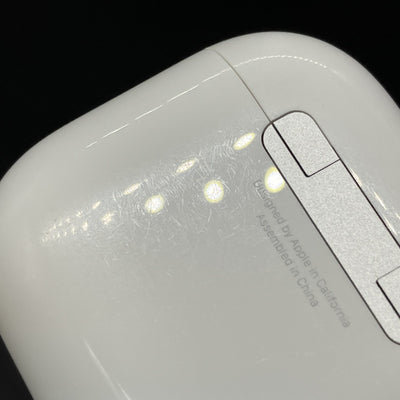 【中古】AirPods 4 MXP63J/A【秋葉原】