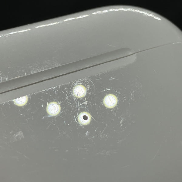 【中古】AirPods Pro (第2世代) MQD83J/A【秋葉原】