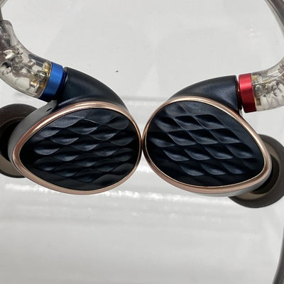 【中古】FH15 Black 【FIO-IEM-FH15-B】【秋葉原】
