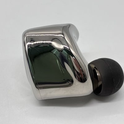 【中古】FX17 【FIO-IEM-FX17-S】【秋葉原】