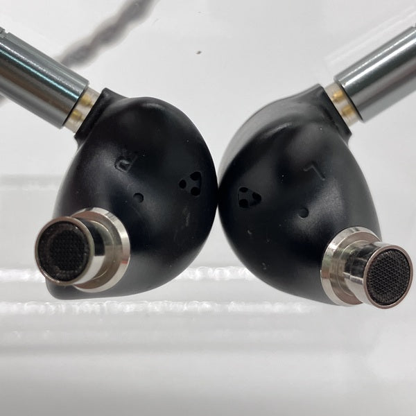 【中古】Winter ブラック (4.4mmプラグ)【秋葉原】