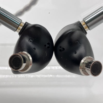 【中古】Winter ブラック (4.4mmプラグ)【秋葉原】