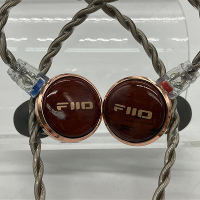 【中古】FP3 Rosewood 【FIO-IEM-FP3-R】【日本橋】