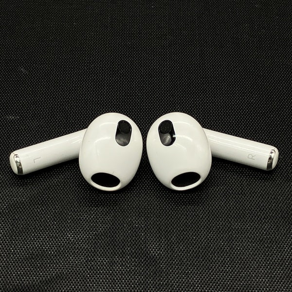中古 Apple AirPods 第3世代 MME73J/A Apple 【中古】Airpods MME73J/A 3rd Generation【秋葉原】 – e