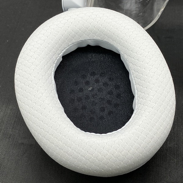 【中古】Arctis Nova 7P Wireless White 【61561J】【秋葉原】