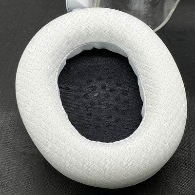 【中古】Arctis Nova 7P Wireless White 【61561J】【秋葉原】