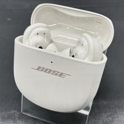 【中古】QuietComfort Ultra Earbuds White Smoke【秋葉原】