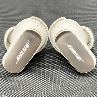 【中古】QuietComfort Ultra Earbuds White Smoke【秋葉原】