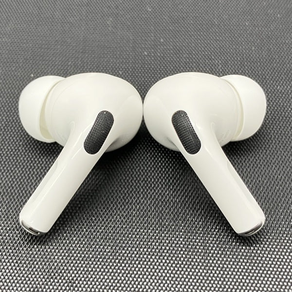中古　AirPods Pro A2084ワイヤレスイヤホン　Bluetooth Apple AirPods Pro 第1世代 A2083 A2084 A2190 MWP22J/A