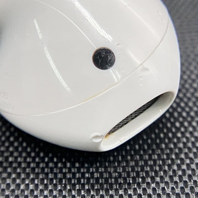 【中古】AirPods with Charging Case MV7N2J/A【日本橋】