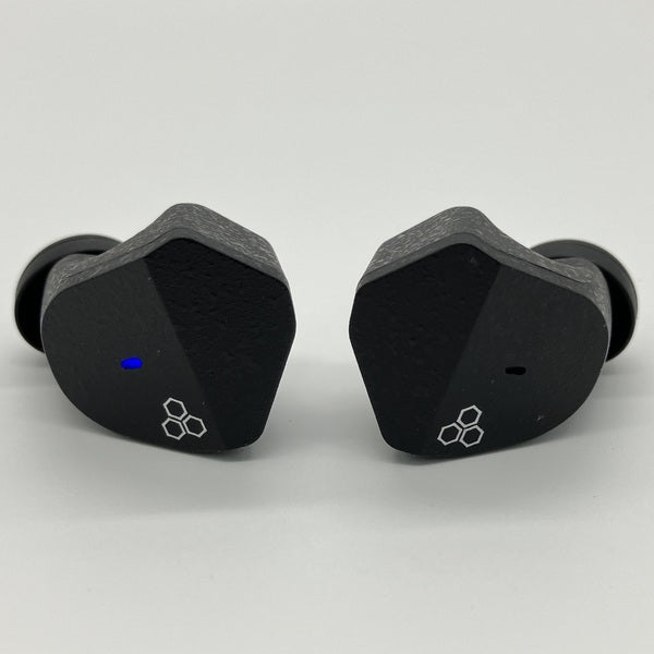 【中古】ZE3000 ブラック 【FI-ZE3DPLTW-BLACK】【秋葉原】