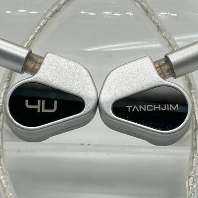 【中古】4U【秋葉原】