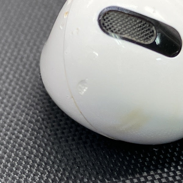 【中古】AirPods Pro MWP22J/A【秋葉原】