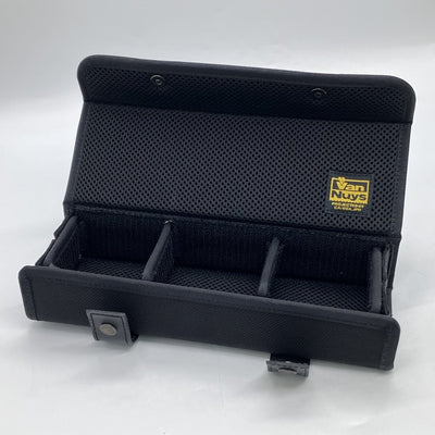 【中古】仕切りの位置が変えられるイヤフォンケース（3個用）【VC870-00】【名古屋】