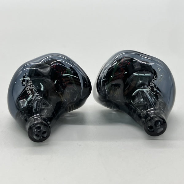 【中古】Legacy 4（ケーブル欠品）【秋葉原】