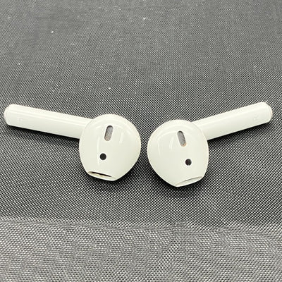 【中古】AirPods with Charging Case MV7N2J/A【秋葉原】