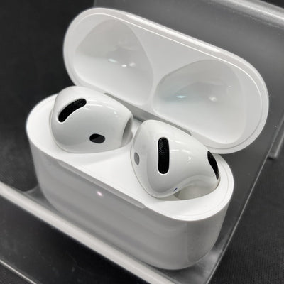 【中古】AirPods 4 MXP63J/A【秋葉原】