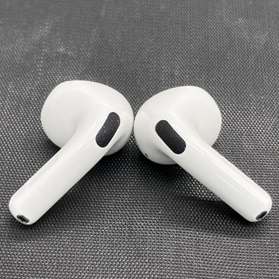 【中古】AirPods 4 MXP63J/A【秋葉原】