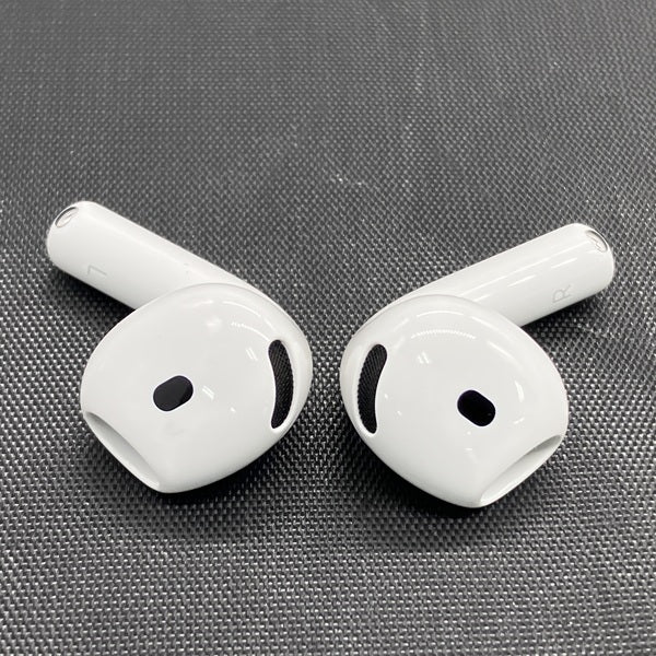 【中古】AirPods 4 MXP63J/A【秋葉原】