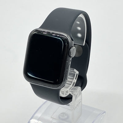 【中古】Apple Watch SE （40mm GPS）アルミニウム (Space Gray)【秋葉原】