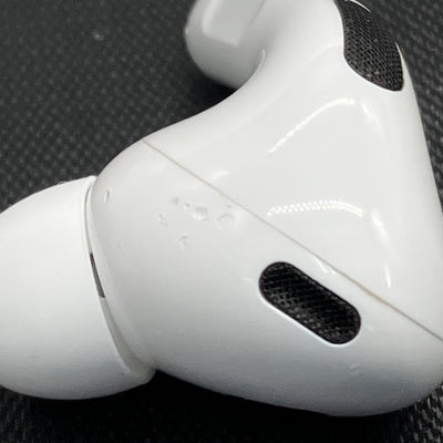 【中古】AirPods Pro (第2世代) MQD83J/A【秋葉原】