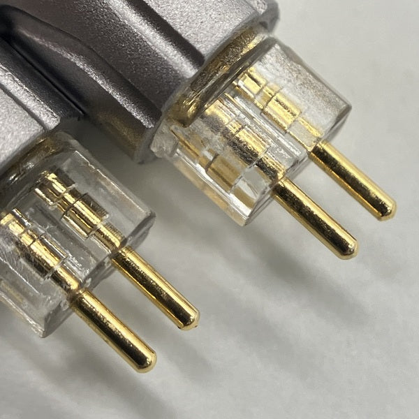 【中古】Yongse Neonova CIEM2pin-4.4mm【秋葉原】