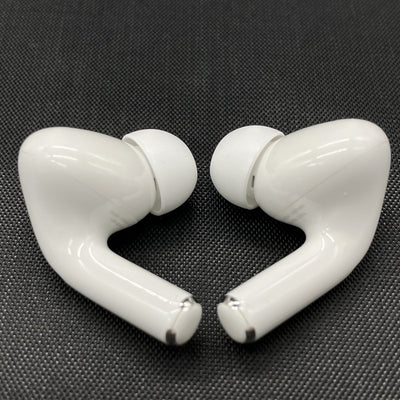 【中古】MagSafe充電ケース(USB-C)付きAirPods Pro(第2世代) MTJV3JA【秋葉原】