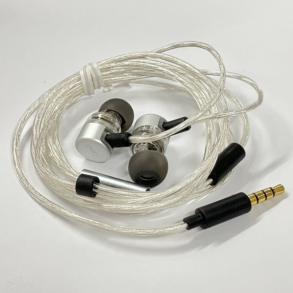 【中古】ONE iS【秋葉原】