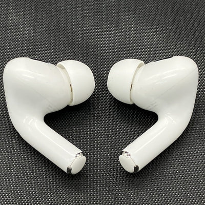 【中古】MagSafe充電ケース(USB-C)付きAirPods Pro(第2世代) MTJV3JA【日本橋】