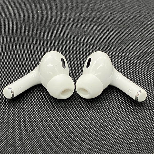 【中古】MagSafe充電ケース(USB-C)付きAirPods Pro(第2世代) MTJV3JA【日本橋】