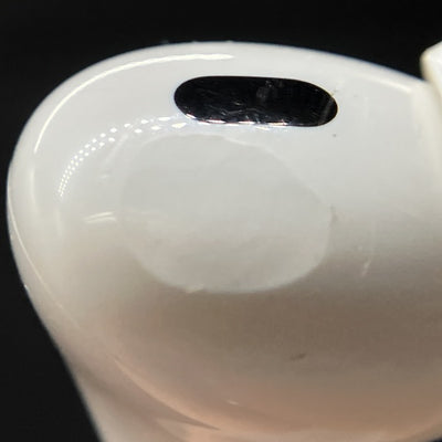 【中古】MagSafe充電ケース(USB-C)付きAirPods Pro(第2世代) MTJV3JA【日本橋】