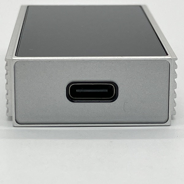 【中古】UA6 Silver【秋葉原】