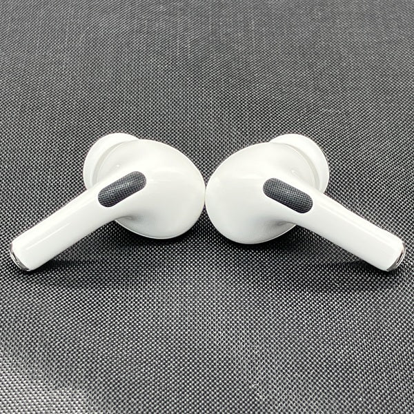 【中古】MagSafe充電ケース(USB-C)付きAirPods Pro(第2世代) MTJV3JA【秋葉原】