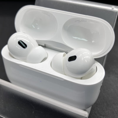 【中古】MagSafe充電ケース(USB-C)付きAirPods Pro(第2世代) MTJV3JA【秋葉原】