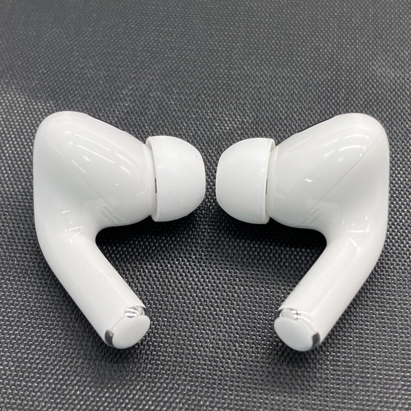 【中古】MagSafe充電ケース(USB-C)付きAirPods Pro(第2世代) MTJV3JA【秋葉原】