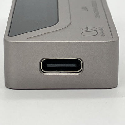 【中古】UA4 チタニウム【秋葉原】